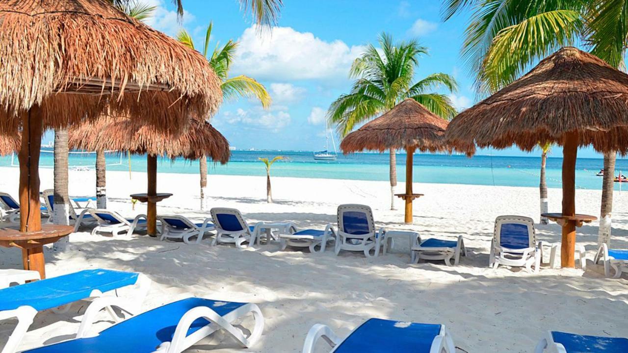Cancun Beachfront Condo מראה חיצוני תמונה