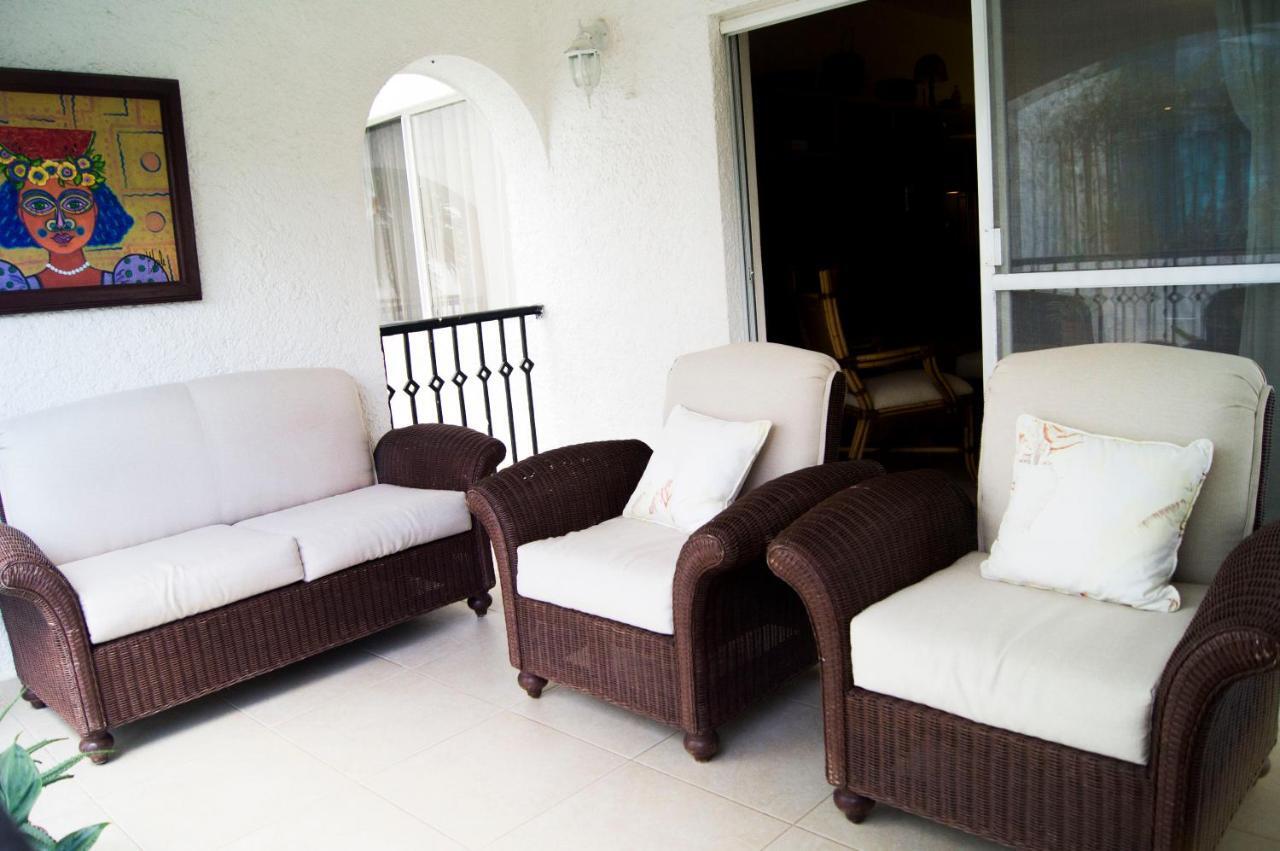 Cancun Beachfront Condo מראה חיצוני תמונה